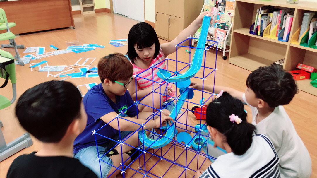 통영초, 여름방학 재능탐색 영재캠프(사진1).jpg